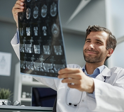 Телерентгенограмма (ТРГ) Телерентгенограмма (ТРГ)