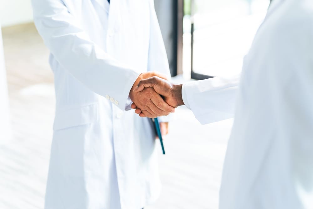 Услуга вызов врача на дом